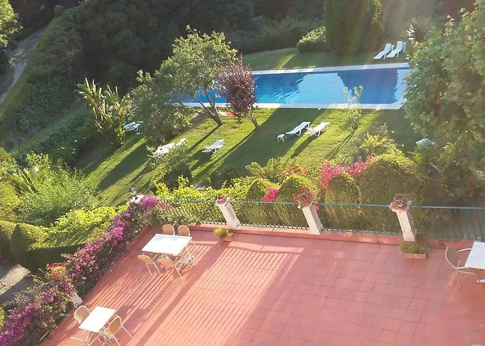 Hotel de pingue-pongue: Hotel Sintra Jardim