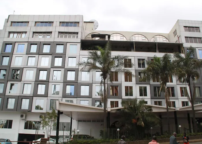 Central hotel: Best Western Plus Meridian Hotel