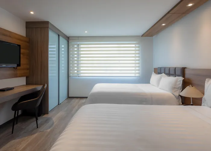 Hotels With Four Stars Ghl Porton Medellin