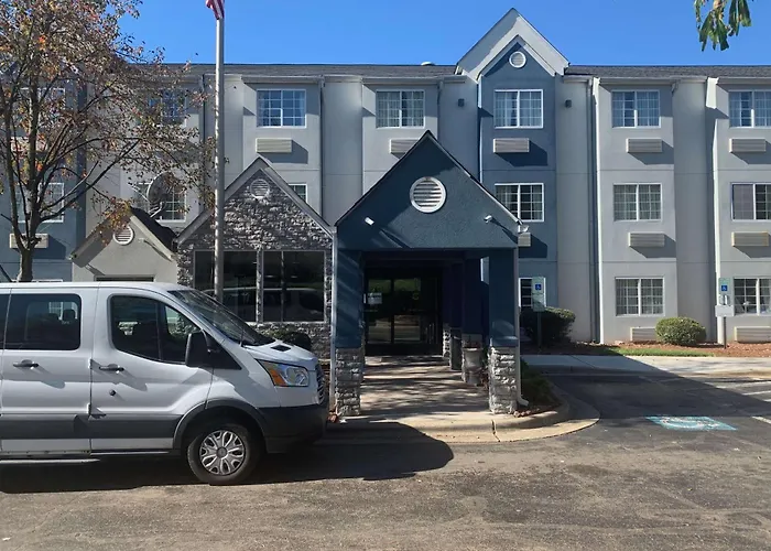 Microtel Inn By Wyndham Charlotte Airport