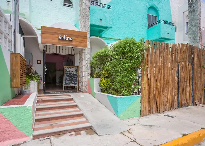 3 star hotel: Nilu Cancun Downtown By Selina