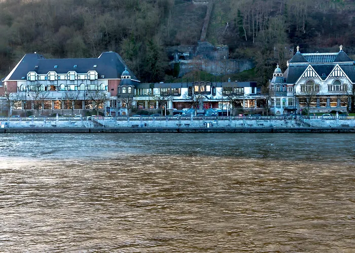  Mercure Namur