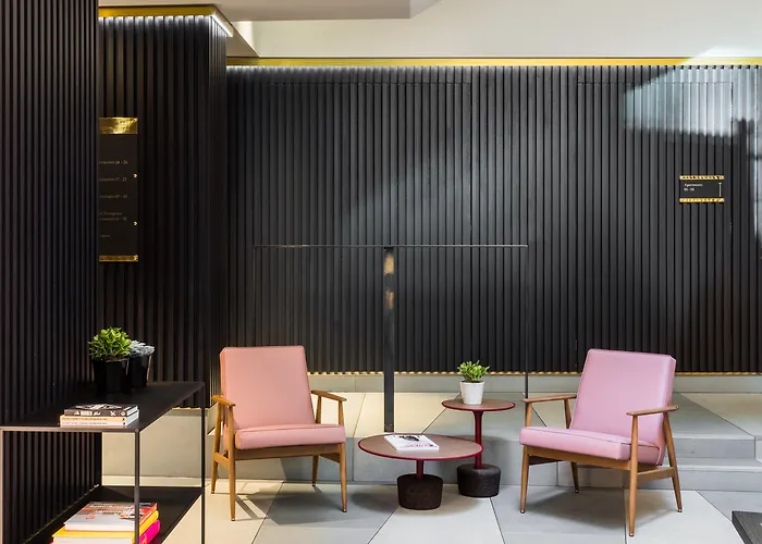 Moorgate By Cove