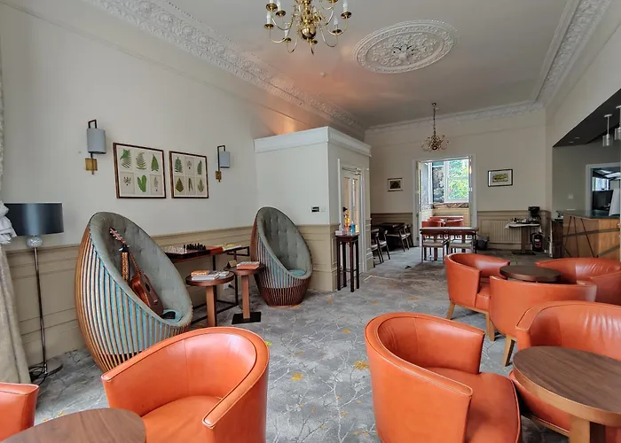 Beach hotel: Blue Bells Hotel