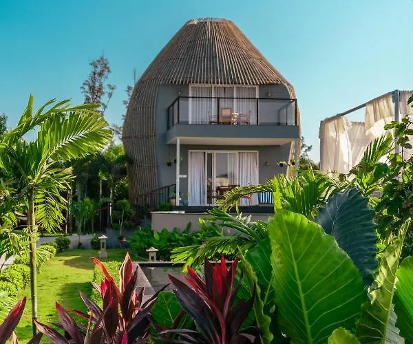 Togo villas Lotus