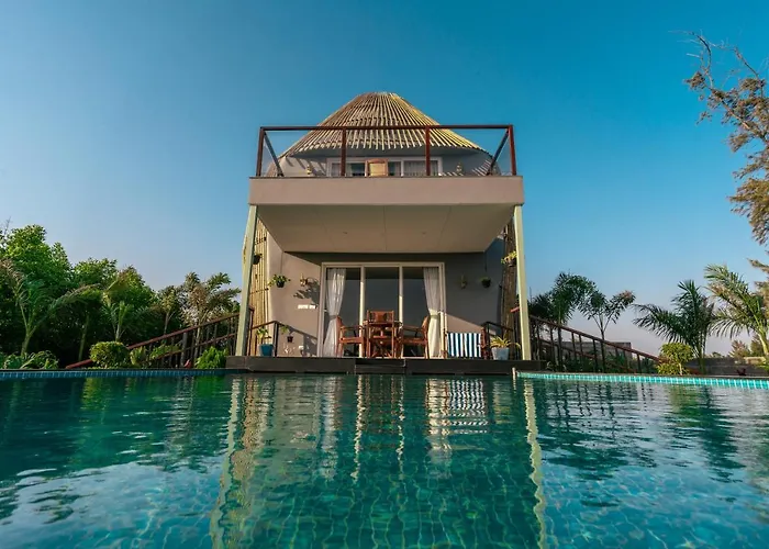 Togo villas Lotus