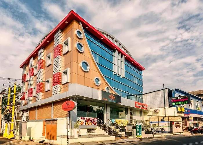 Cheap hotel: Thaneegai Residency