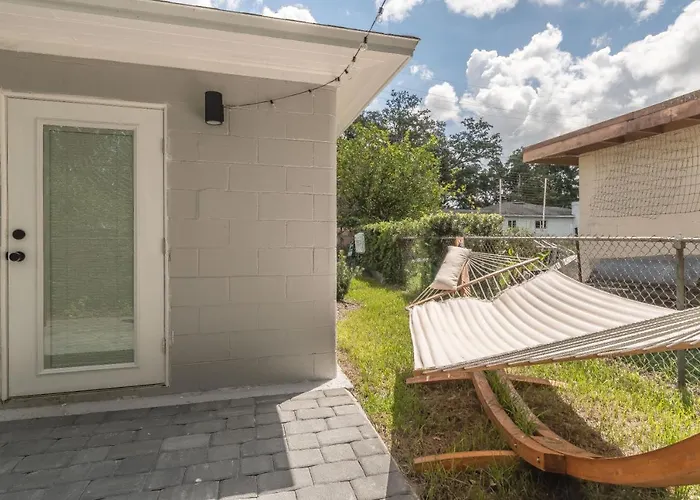 Luxury Tiny Home 2 Miles From Downtown Orlando