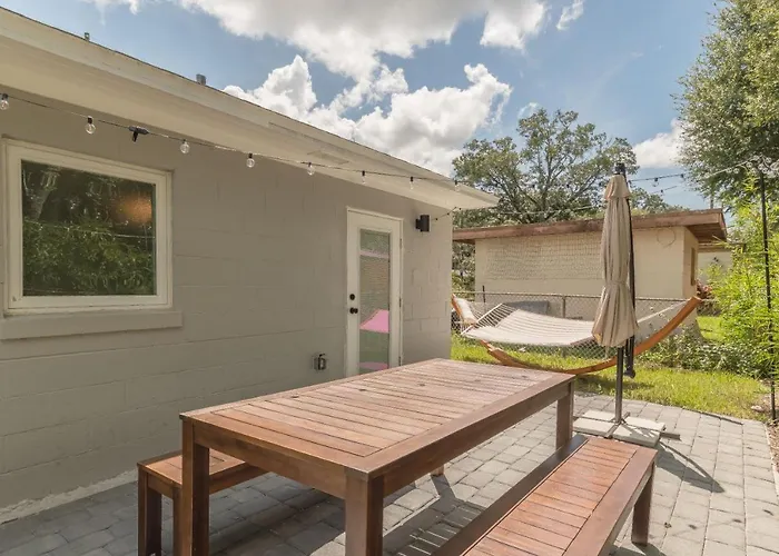 Luxury Tiny Home 2 Miles From Downtown Orlando