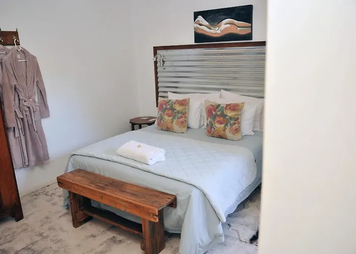 Mabet & Gabriella Guest Rooms