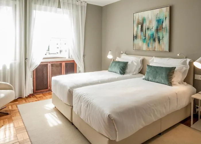 Luzeiros Suites