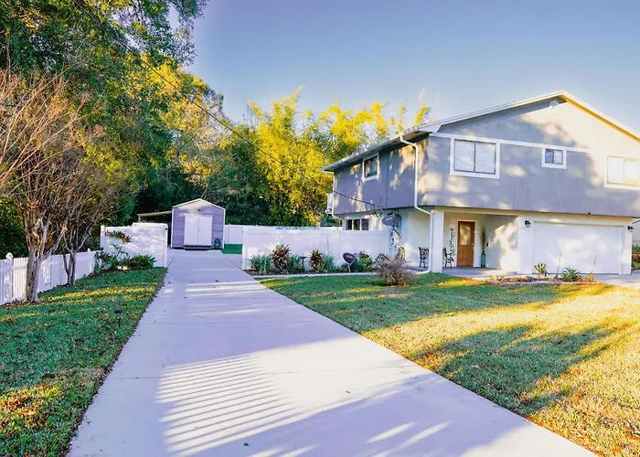 281 W Citrus