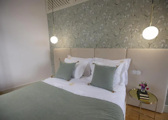 Trovador Guest House