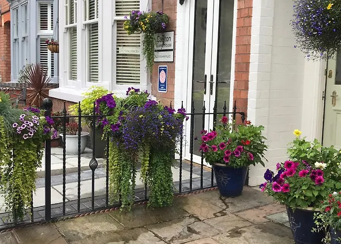 Broadlands Guest House