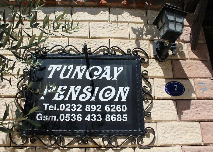 Tuncay Pension