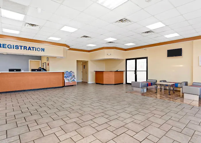 Developer Inn Downtown , A Baymont By Wyndham