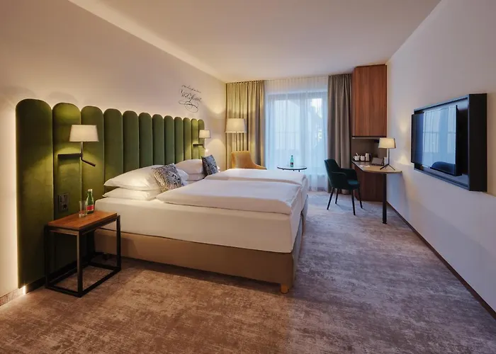 Dog friendly hotels Dorint City- Salzburg