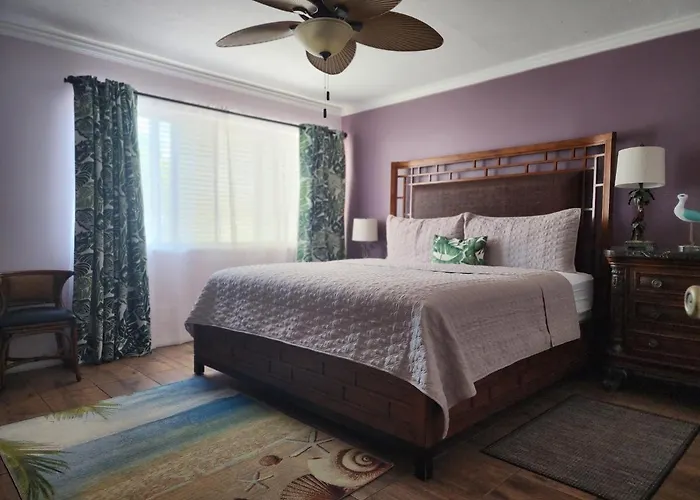 Old Town Suites