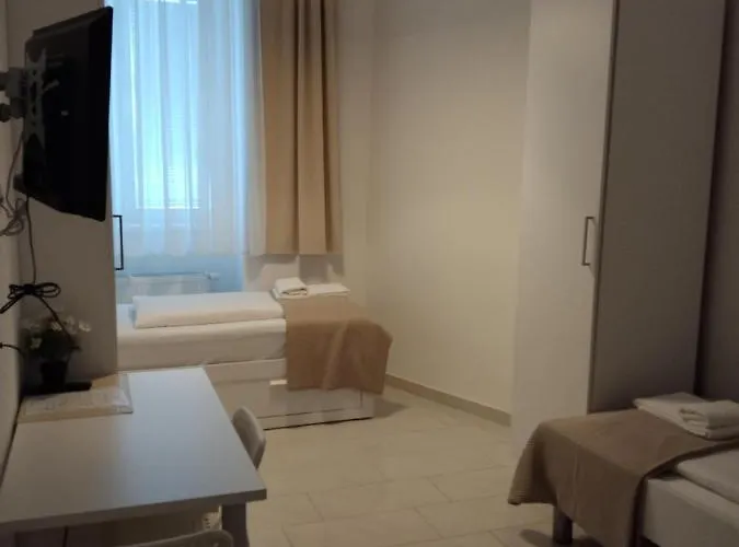 Ch-Hotel Luka Budget