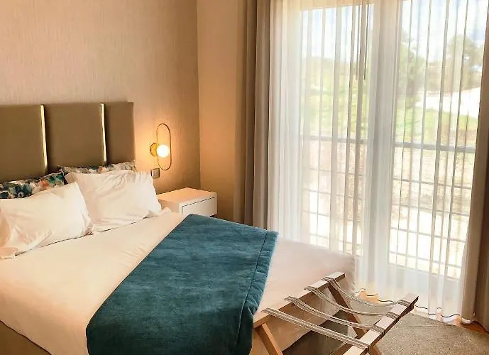 Hotel Romântico: Hotel Albergaria Borges