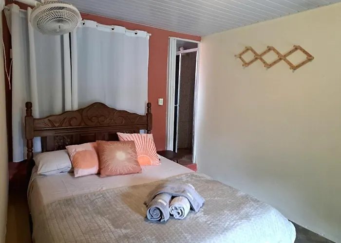 Seriema Hospedagem - Vila de São Jorge