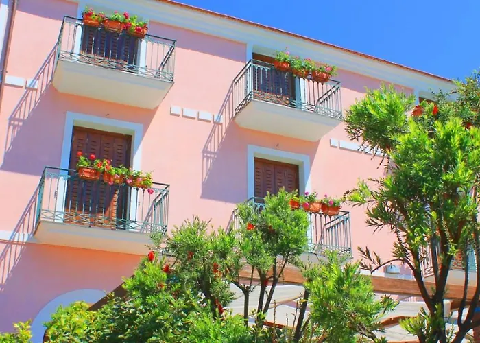 Hotel Pisacane