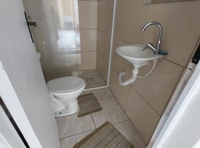 Apart 2 Suites Pelinca