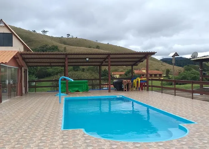 Pousada Recanto Feliz Carvalhos mg