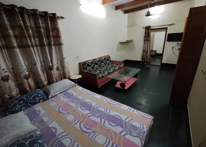 Heritage Homestay@Old City Near Ganges