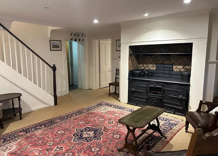 Lumeah - Servant Quarters