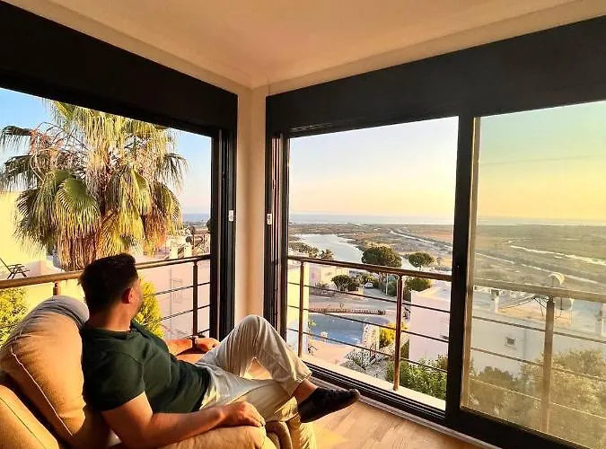 Sunset Airport Villa