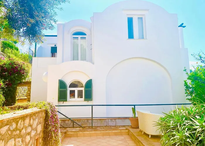 3 star hotel: Villa La Zagara By Caprirooms