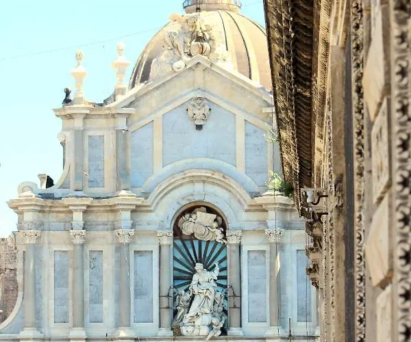 Duomo Housing Catania Le Suites