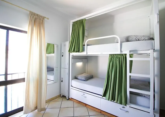 Albergue: Bura Surfhouse