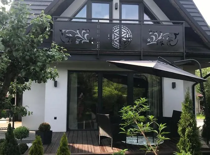 Sarnia Skala House