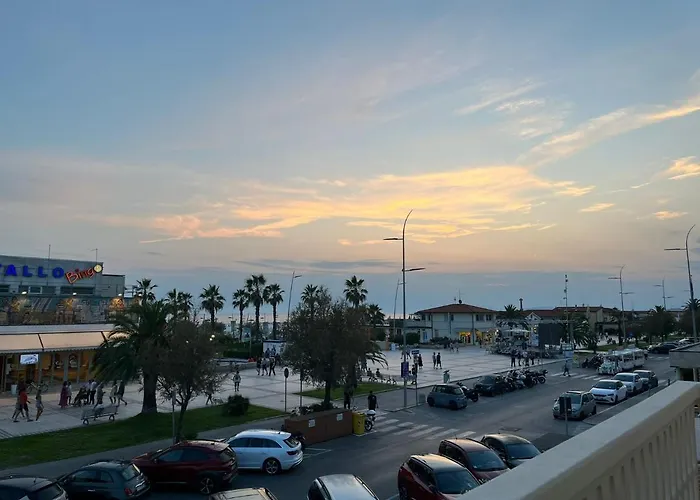 Al Mare 54 Luxury Guest House