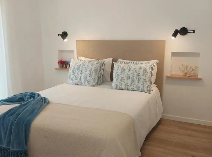 Lagoa Azul Guest House II