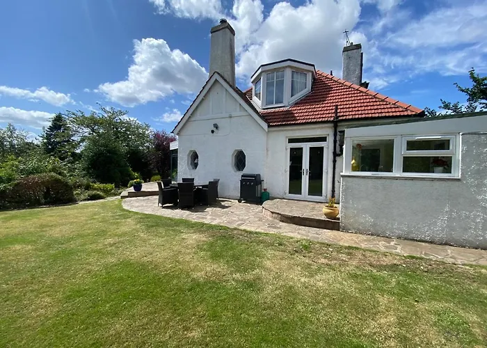 Chalet à louer Gorgeous Family Home 15 Mins From City Centre Edinburgh