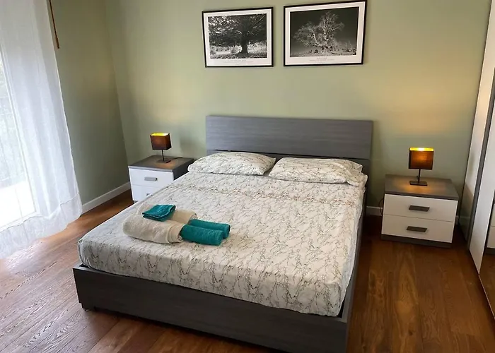 T-Rooms