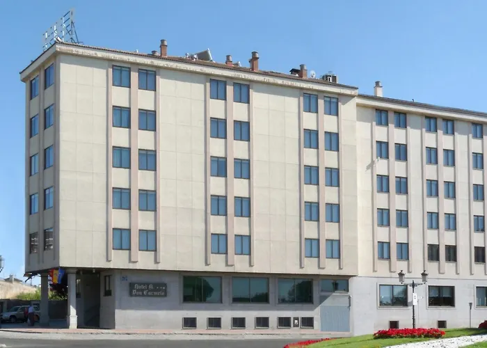 Hotel Ping Pong: Hotel Don Carmelo