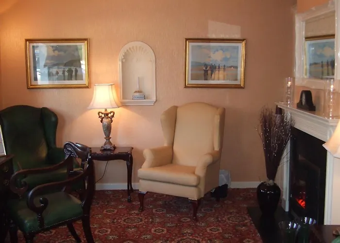 Hotel near Windway House