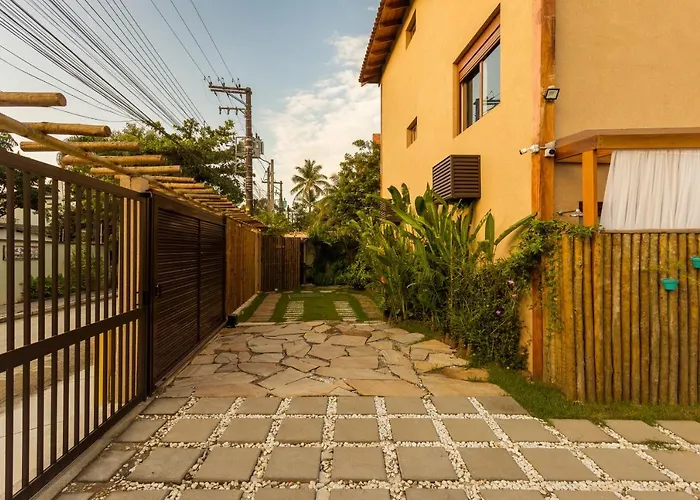 Petite Suite Juquehy: Beachside Comfort with Modern Amenities