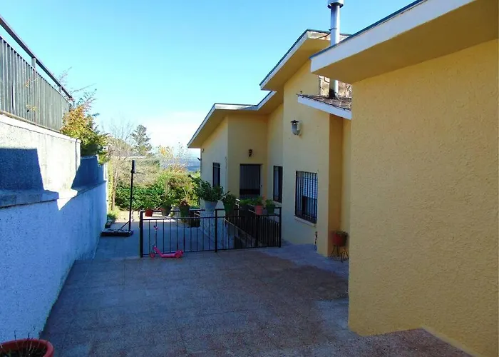 Casa En La Sierra De Madrid Para Grupos Grandes