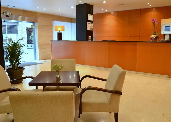 Cheap hotel: Zenit Malaga