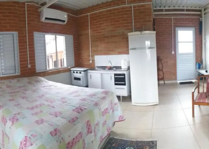 Quarto Aconchegante Barao Geraldo