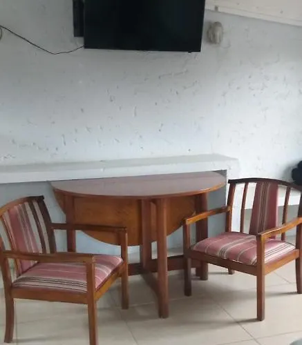 Quarto Aconchegante Barao Geraldo