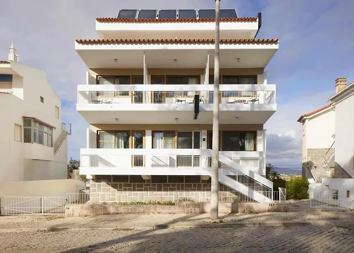Hotel cerca del aeropuerto: Alto House Faro, AL de Assinatura Modernista