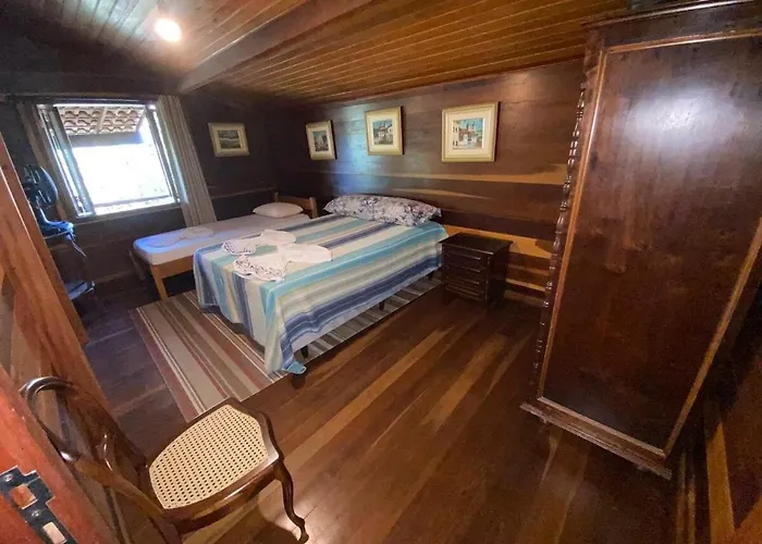Pousada Casa Fraternità, viva momentos de tranquilidade em contato com a natureza.