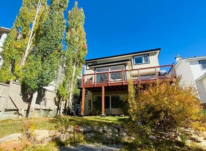 Private, Spacious, & Bright Home