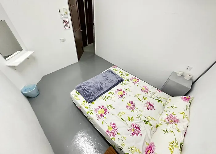 Jiaxin Dormitory-Setia Indah 家馨青年旅宿